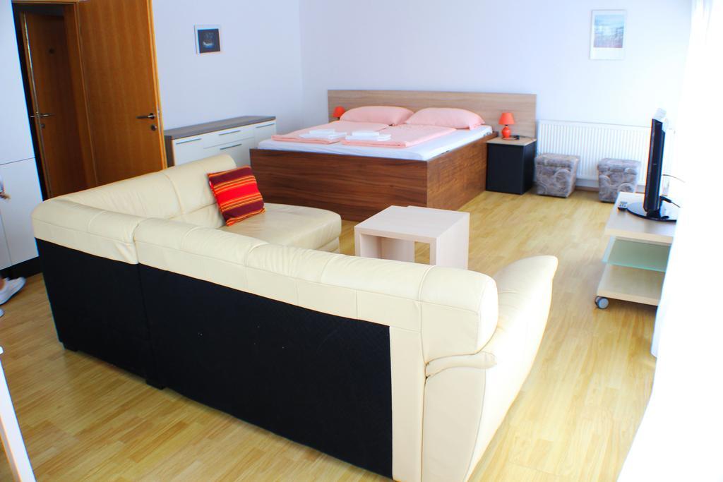 Bokun Apartments III ซิซัค ภายนอก รูปภาพ